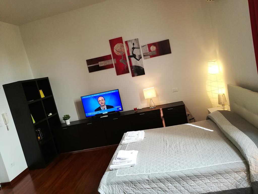 Апартаменты Residenza Piazza Dei Martiri 8 Болонья Экстерьер фото